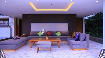 Signature Hotel Bali