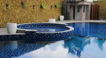 Signature Hotel Bali