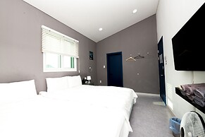 Incheon Airport Yeongjong Guesthouse