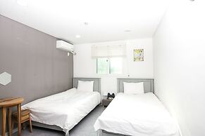 Incheon Airport Yeongjong Guesthouse