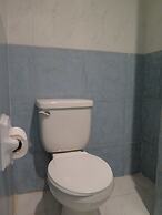 Iloilo Budget Inn - Valeria