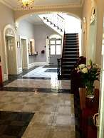 The Antrobus Hotel