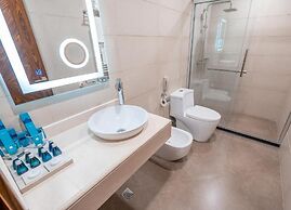 Hotel Dreamland Oasis