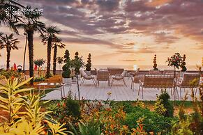 Hotel Dreamland Oasis