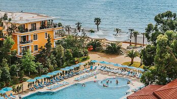 Hotel Dreamland Oasis