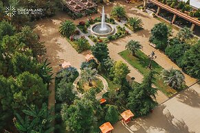 Dreamland Oasis Resort & Spa