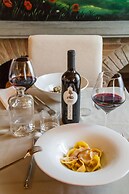 Tenuta Borgo Santa Cecilia