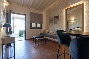 Despoina Apartments by Estia