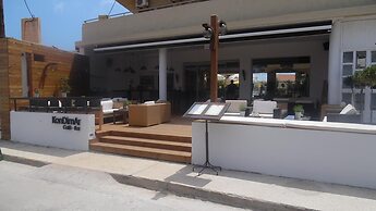 Despoina Apartments by Estia