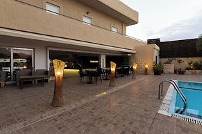 Despoina Apartments by Estia