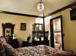 Symphony Hotel & Restaurant