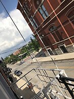 Symphony Hotel & Restaurant