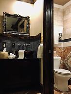 Symphony Hotel & Restaurant