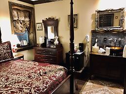 Symphony Hotel & Restaurant