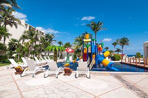 Solymar Condo by Casago