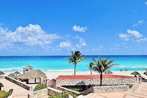 Solymar Condo by Casago