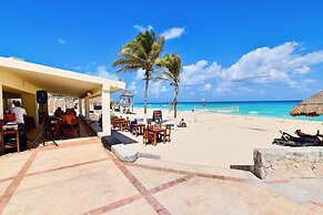 Solymar Condo by Casago