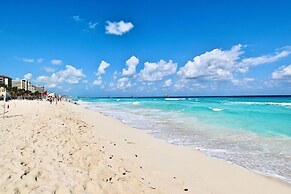 Solymar Condo by Casago