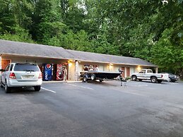 Chatuge Mountain Inn