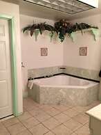 Ranch House Inn and Suites
