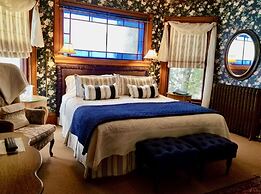 Greenville Inn at Moosehead Lake