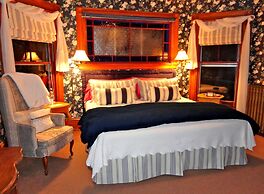 Greenville Inn at Moosehead Lake