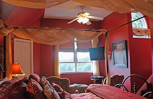 Greenville Inn at Moosehead Lake