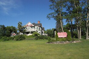 Greenville Inn at Moosehead Lake