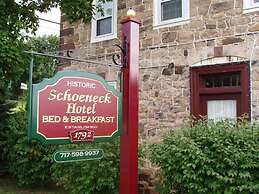 Historic Schoeneck Hotel B&B