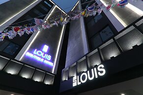 Louis Hotel