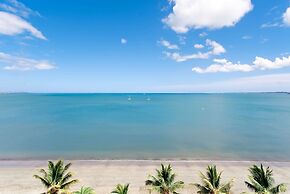 Ramada Suites by Wyndham Wailoaloa Beach Fiji