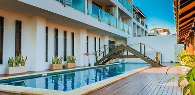 Ramada Suites by Wyndham Wailoaloa Beach Fiji