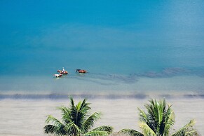 Ramada Suites by Wyndham Wailoaloa Beach Fiji