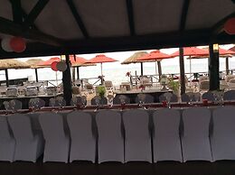 Ramada Suites by Wyndham Wailoaloa Beach Fiji