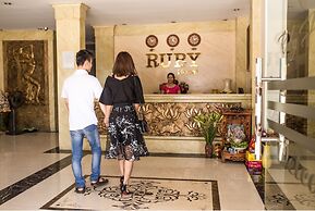 Ruby Hotel