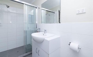 Sundowner Cabin and Tourist Park