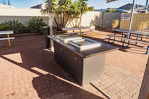 Sundowner Cabin and Tourist Park