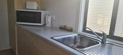 Sundowner Cabin and Tourist Park