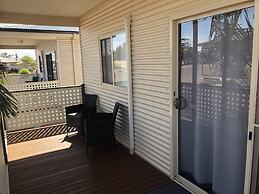 Sundowner Cabin and Tourist Park