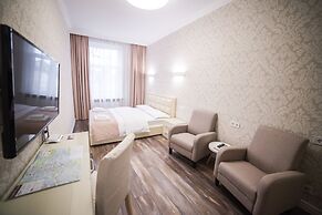 ASAO Apartments Walking Center Zone