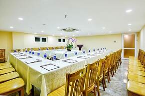 Nhat Minh Hotel and Apartment