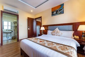 Nhat Minh Hotel and Apartment