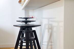 SeaBreeze Limassol City Center Flat