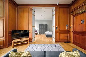 Destiny Scotland - Distillers House