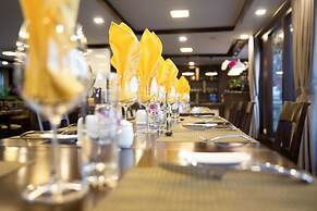 Orchid Classic Cruise