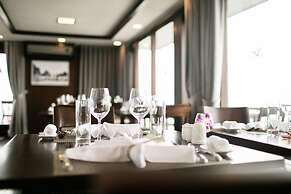 Orchid Classic Cruise