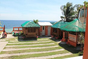 Maxvir Inn Beach Resort