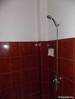 Maxvir Inn Beach Resort