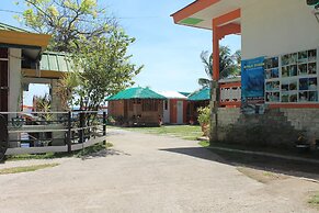 Maxvir Inn Beach Resort