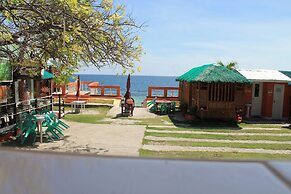 Maxvir Inn Beach Resort